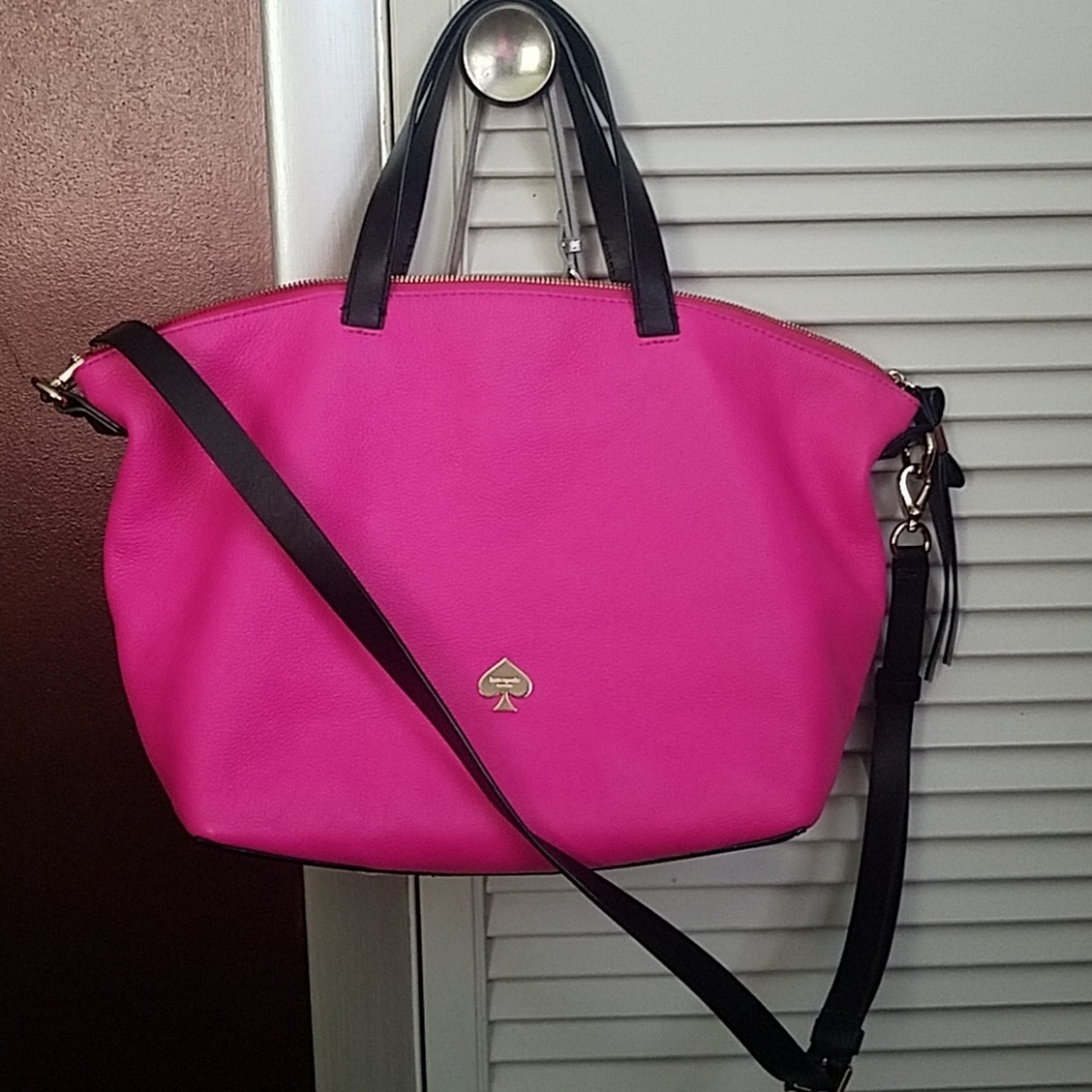 My Kate Spade Tech bag! isn't it adorable